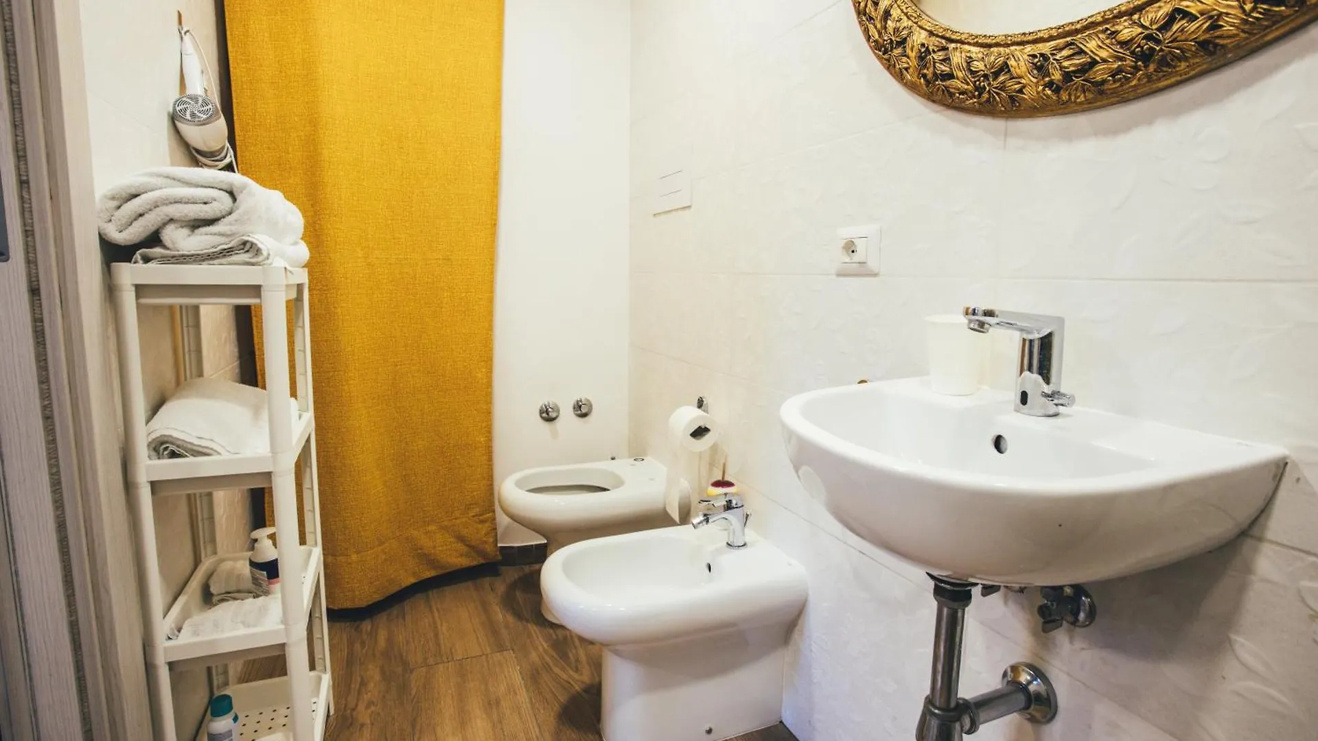 Pietrantica Guest House Ercolano 0*,  Italia